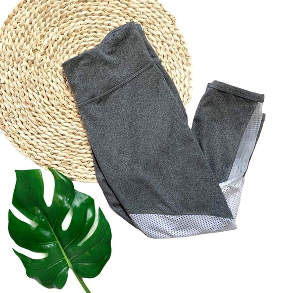 Champion Gray & White Mid-Rise Mesh Capri Leggings - Picture 3 of 17